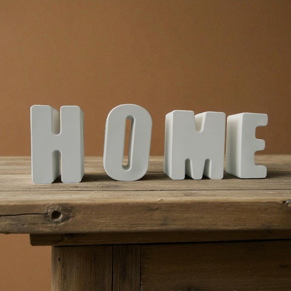 Dekoratif “HOME” Yazısı – Taş Tozu Malzemeli  5 cm Yükseklik